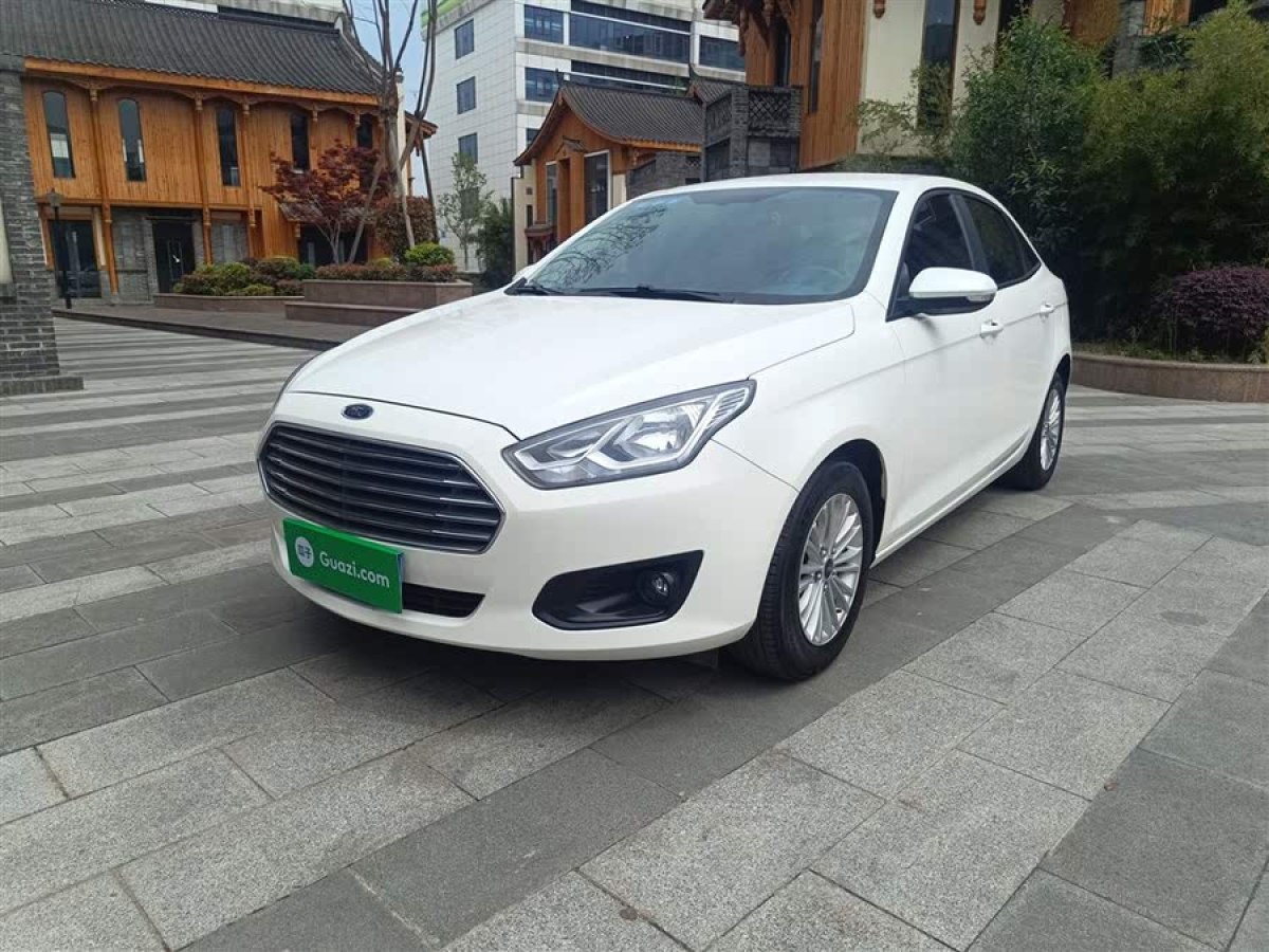 福特 福睿斯  2015款 1.5L 手動舒適型圖片