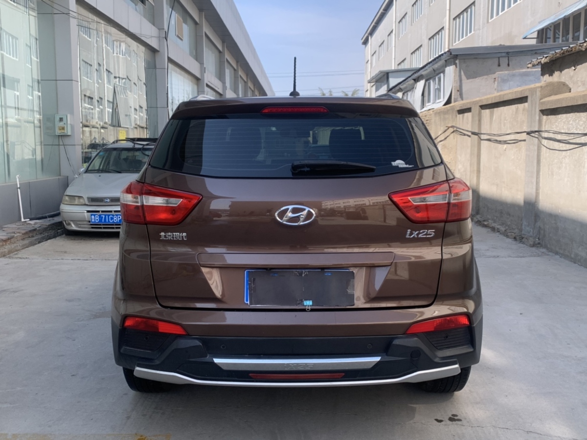 2015年1月現(xiàn)代 ix25  2015款 1.6L 自動(dòng)兩驅(qū)智能型GLS