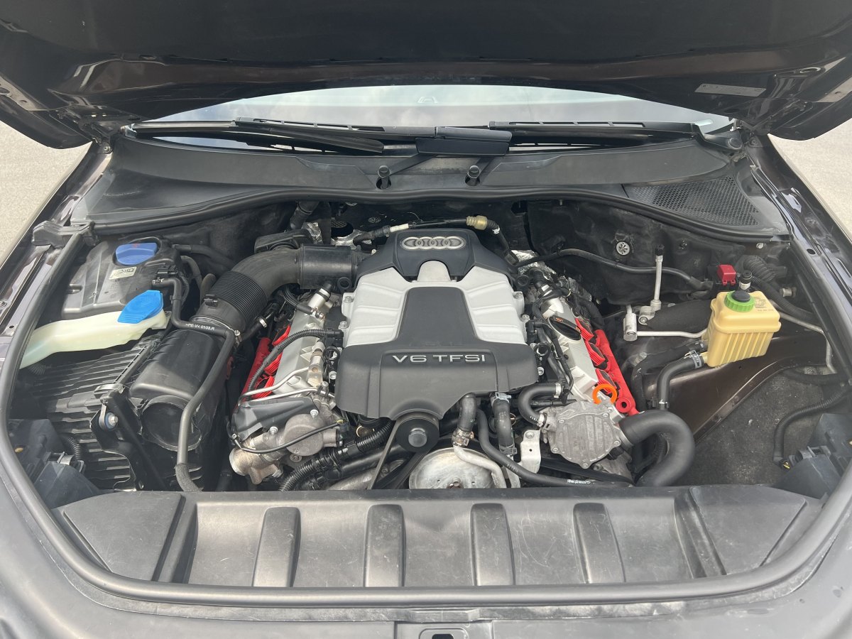 2013年11月奧迪 奧迪Q7  2014款 35 TFSI 進取型