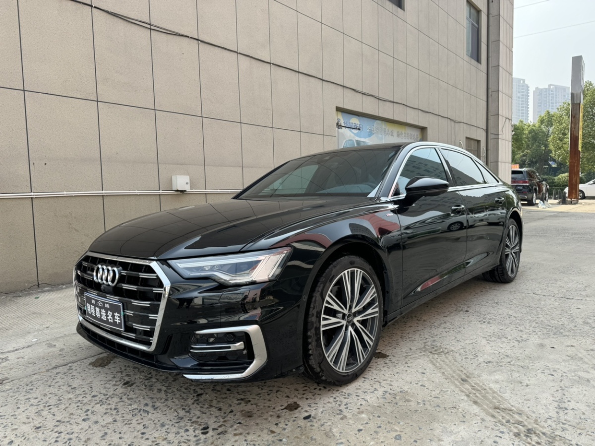 2023年3月奧迪 奧迪A6L  2023款 45 TFSI 臻選動感型