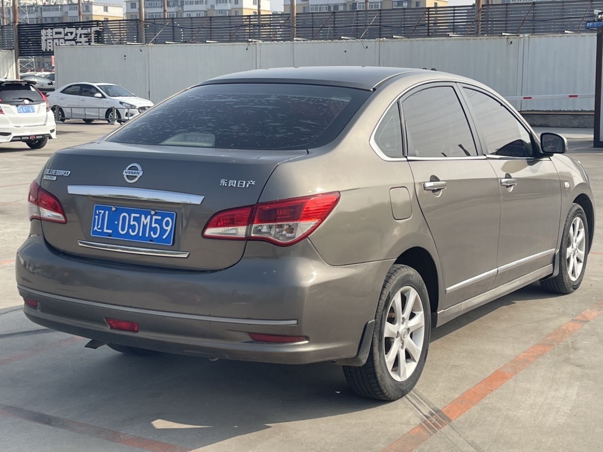 日產(chǎn) 軒逸  2009款 1.6XL 自動豪華天窗版圖片