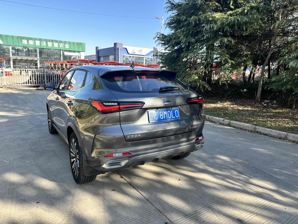 長(zhǎng)安歐尚 長(zhǎng)安歐尚X5  2021款 改款 1.5T DCT豪華型圖片