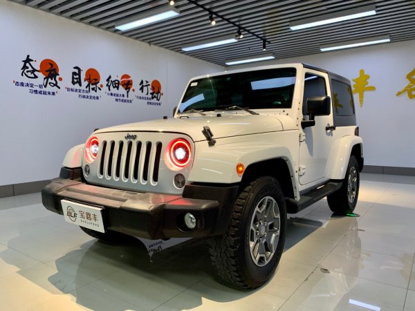 Jeep 牧马人  2019款  2.0T Rubicon 两门版