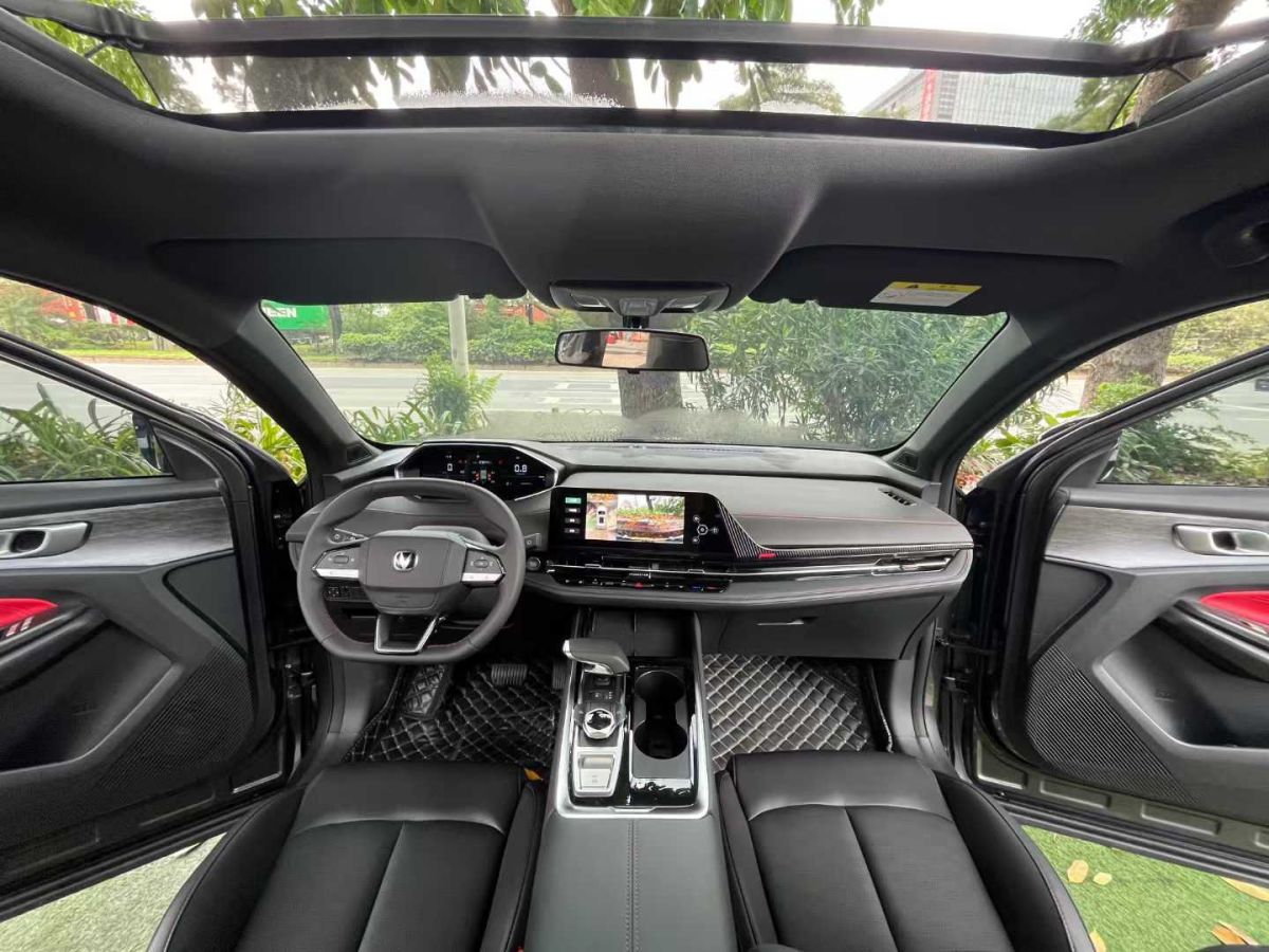 長安 CS75 PLUS  2025款 第四代 1.5T 新藍(lán)鯨 尊享型圖片