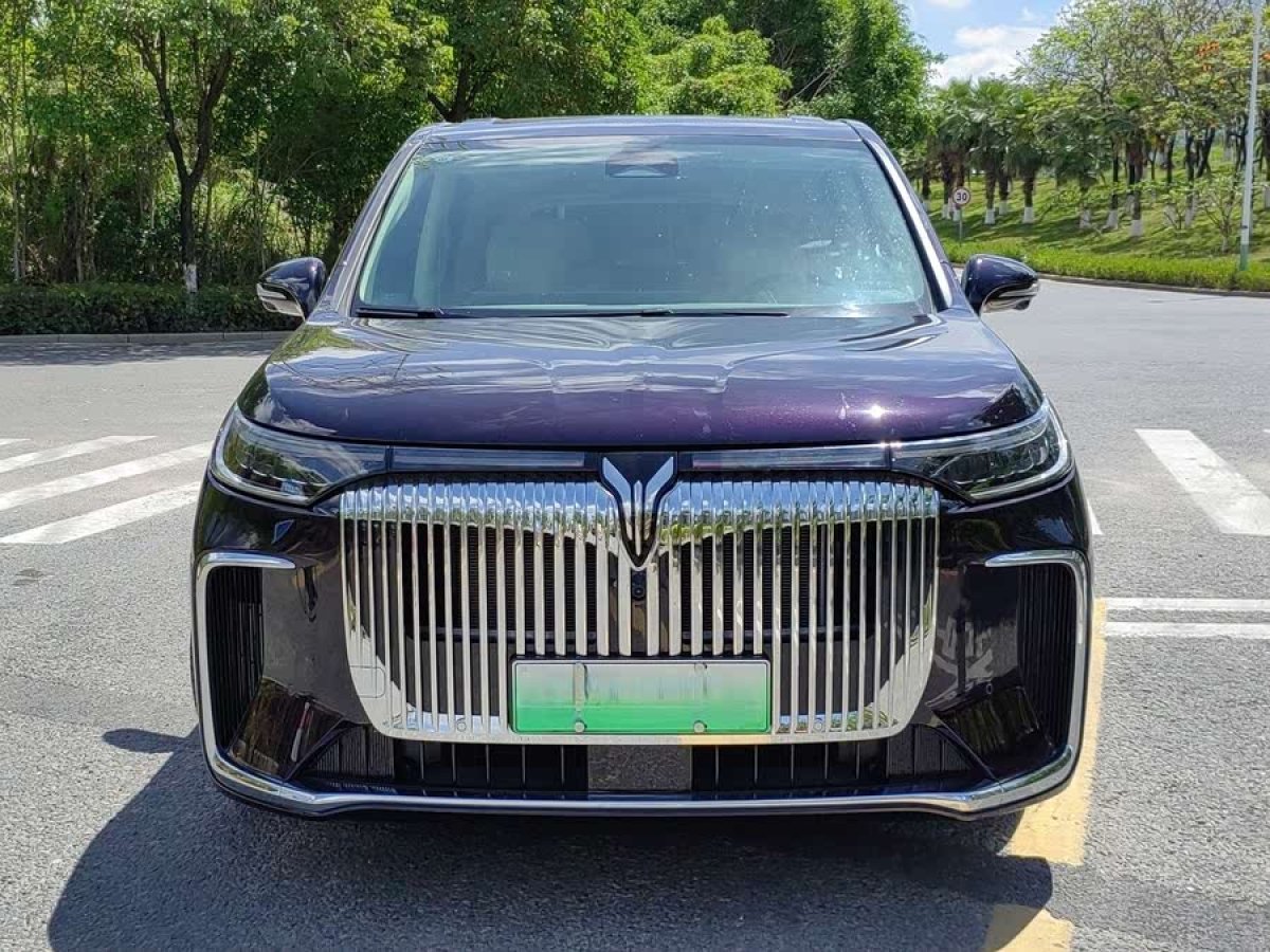 嵐圖 夢想家  2025款 PHEV 四驅(qū)卓越鯤鵬版圖片