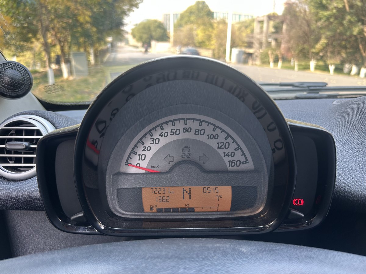 smart fortwo  2011款 1.0 MHD 硬頂激情版圖片