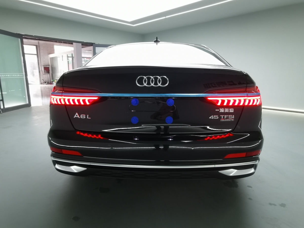 奧迪 奧迪A6L  2025款 45 TFSI quattro 臻選動感型圖片