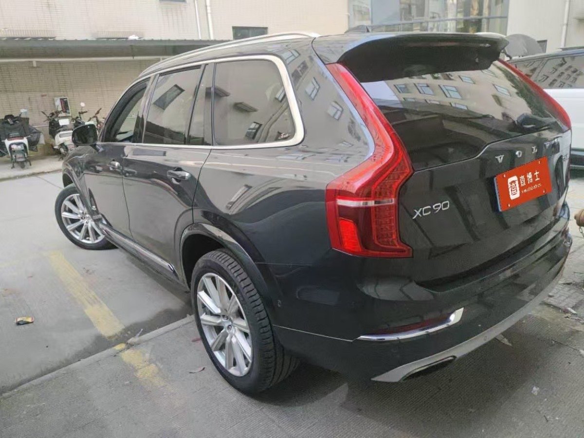 沃爾沃 XC90  2018款 T6 智尊版 7座圖片