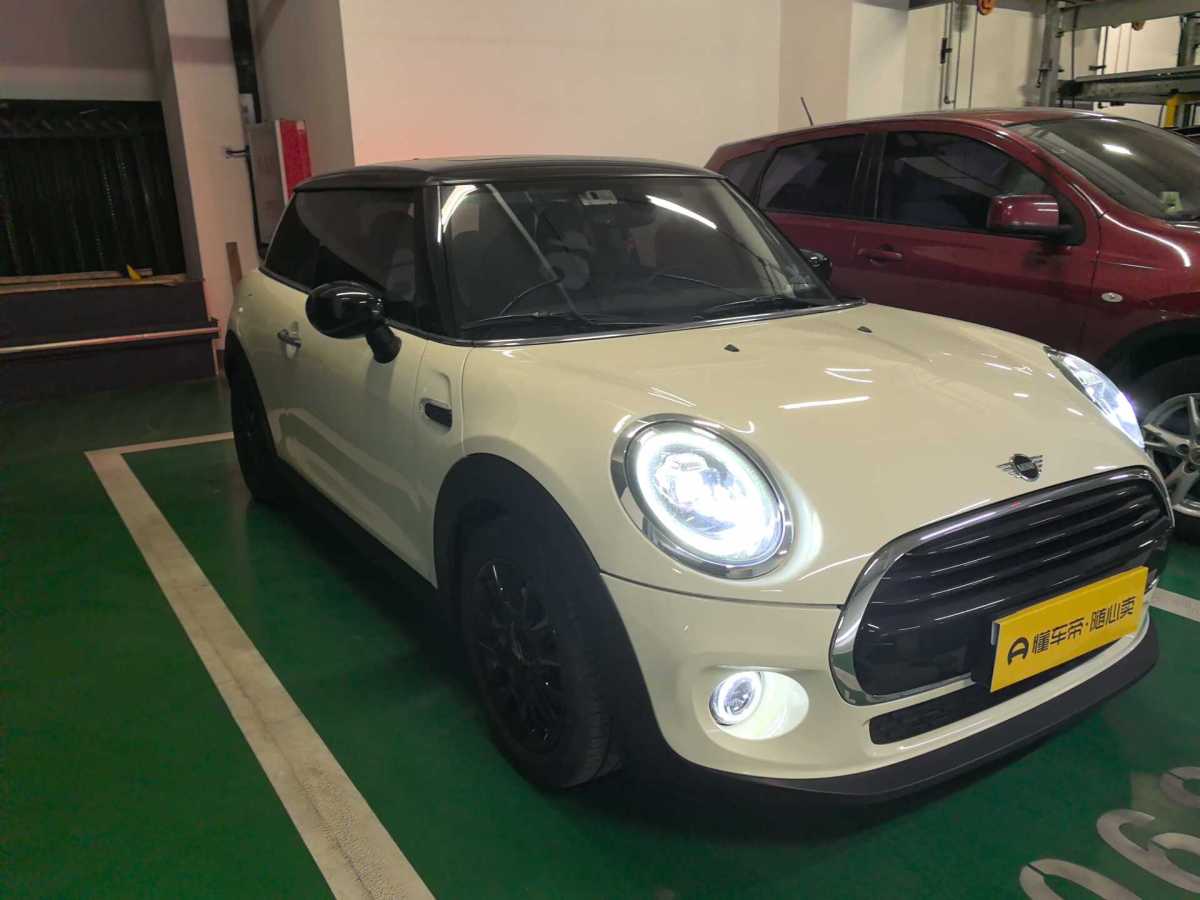 MINI MINI  2020款 1.5T COOPER 經(jīng)典派圖片