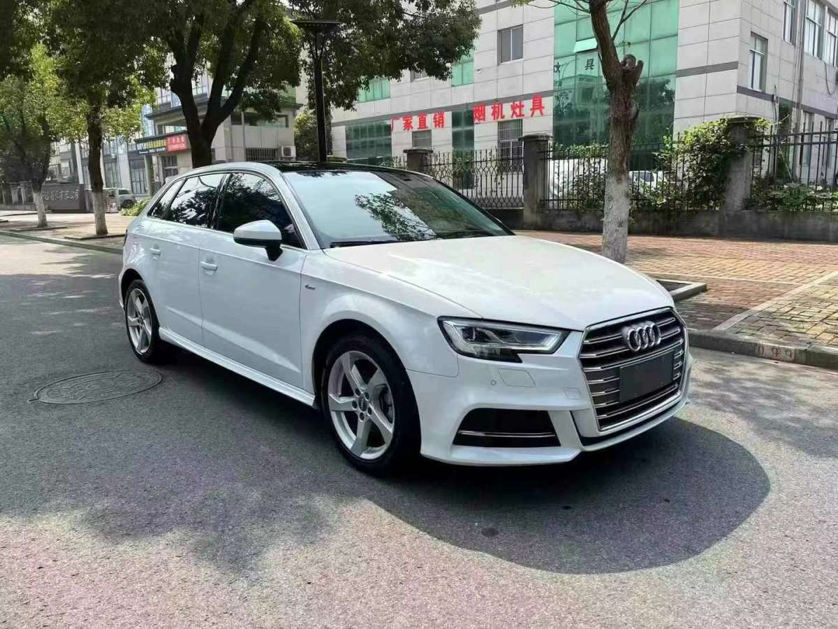 奧迪 奧迪A3  2020款 Sportback 35 TFSI 時尚型圖片