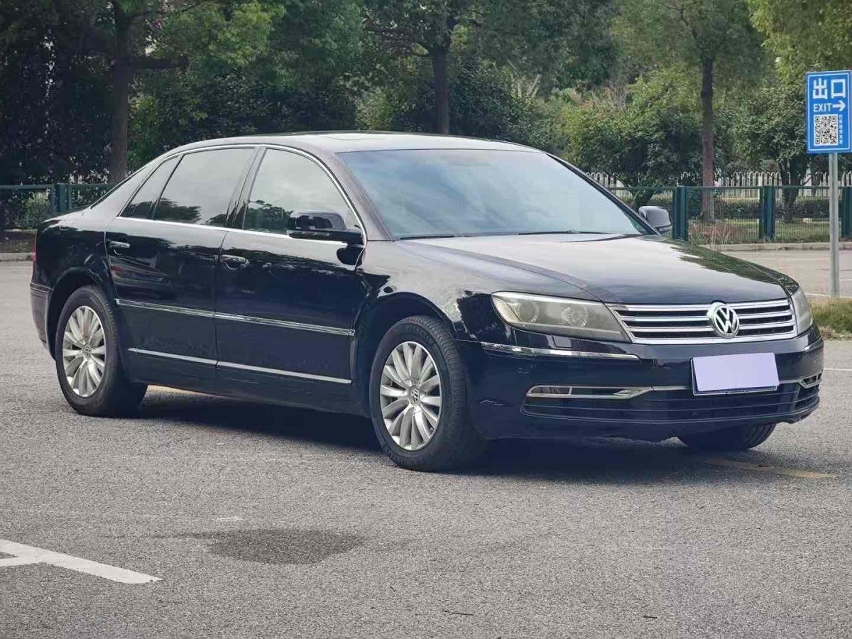 大眾 輝騰  2011款 3.6L V6 5座加長(zhǎng)商務(wù)版圖片