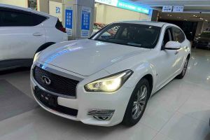 Q70 英菲尼迪 Q70L 2.5L 奢华版