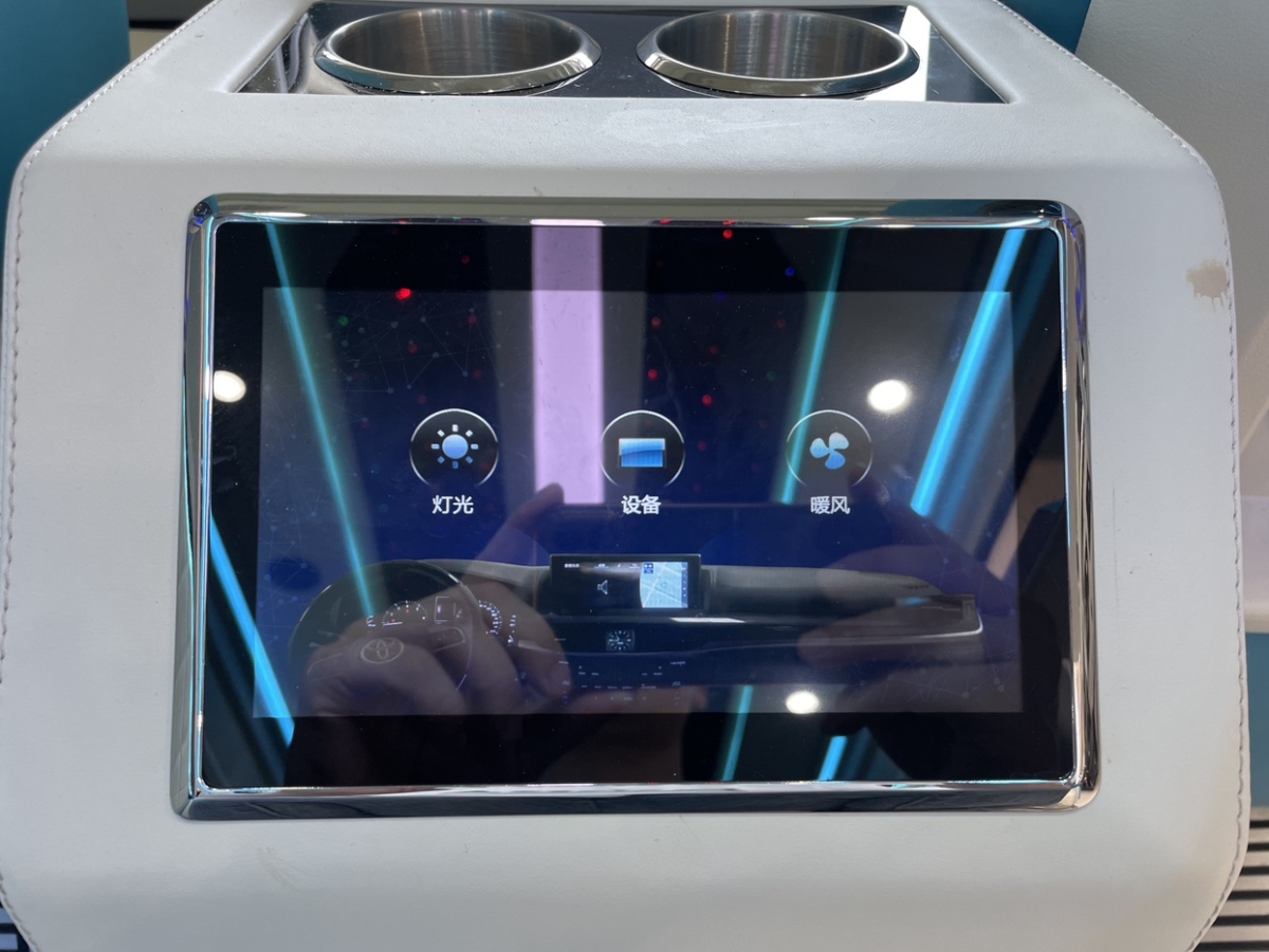 丰田 HIACE 2021款 海狮 3.5L 自动 7座(中东)图片