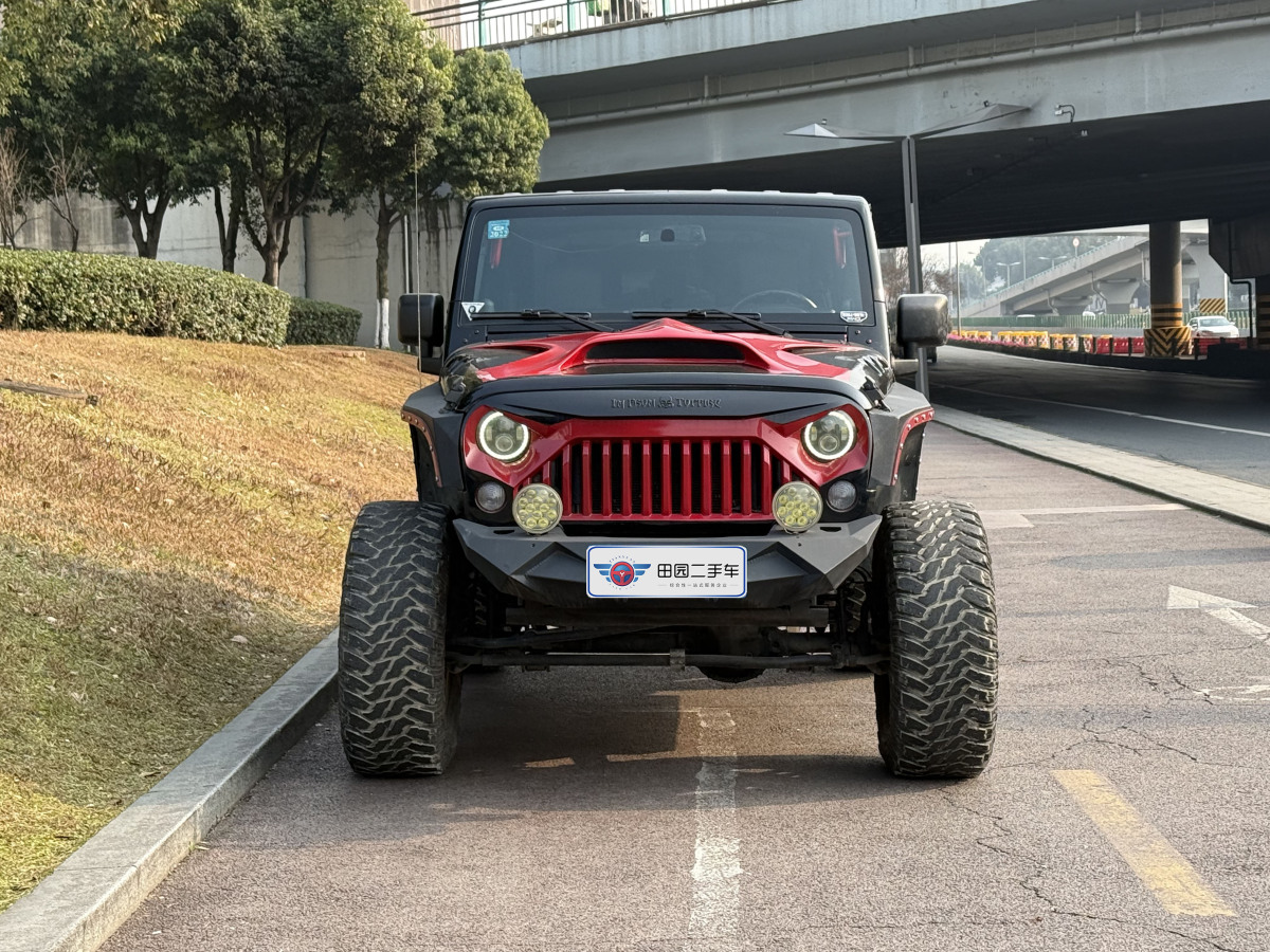 Jeep 牧馬人  2008款 3.8L Sahara 兩門版圖片