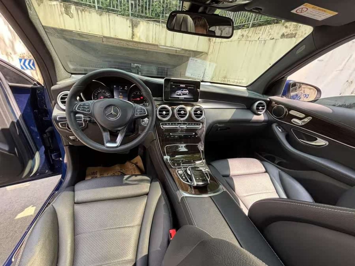 奔馳 奔馳GLC  2016款 GLC 260 4MATIC 動(dòng)感型圖片