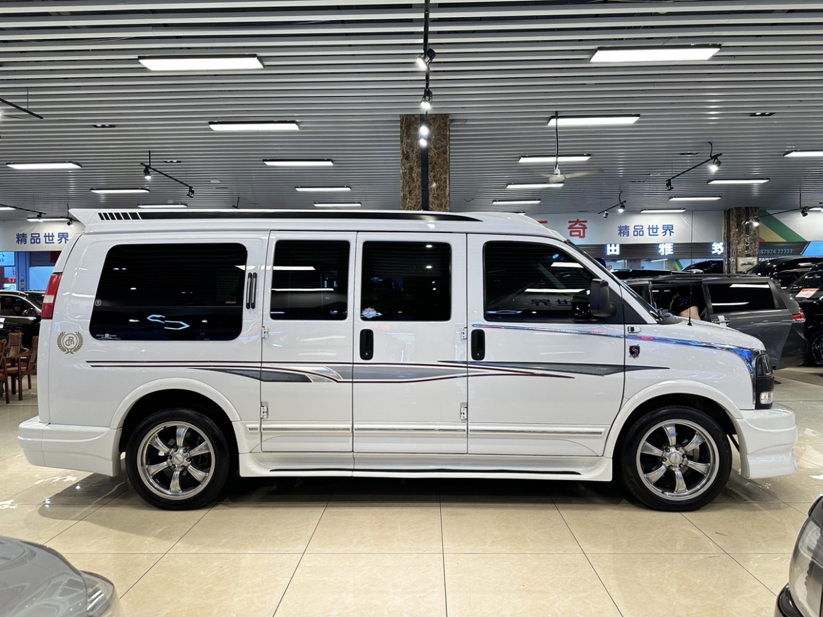 GMC SAVANA  2013款 5.3L 1500运动版图片