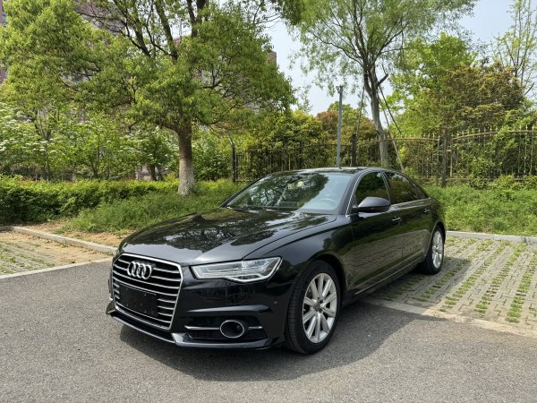 奥迪 奥迪A6L  2012款 35 FSI quattro 豪华型