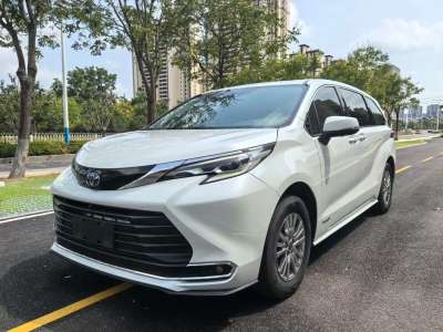 2024年5月 丰田 赛那SIENNA 2.5L混动 尊贵版图片