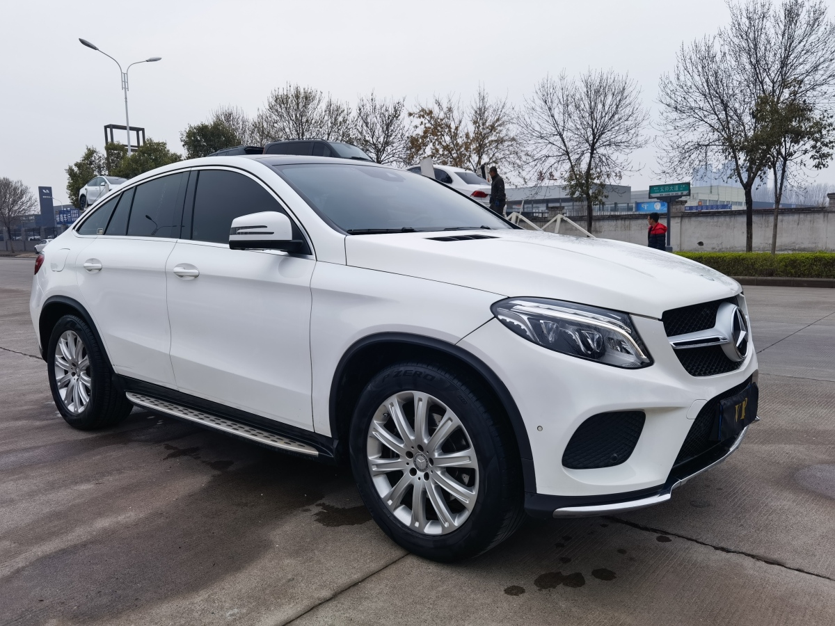 奔馳 奔馳GLE轎跑  2015款 GLE 320 4MATIC 轎跑SUV圖片