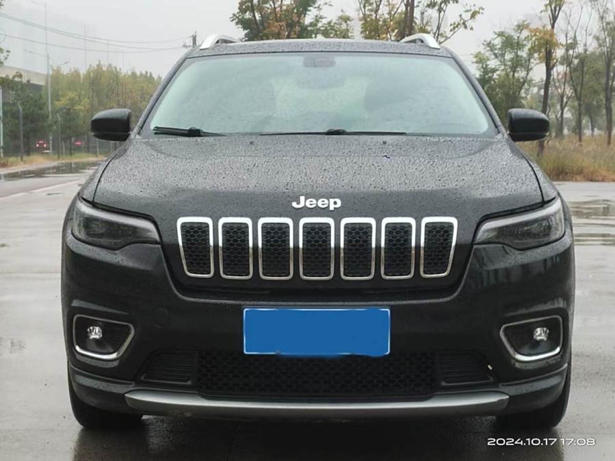 Jeep 自由光  2020款 2.0T 兩驅(qū)領(lǐng)先版圖片