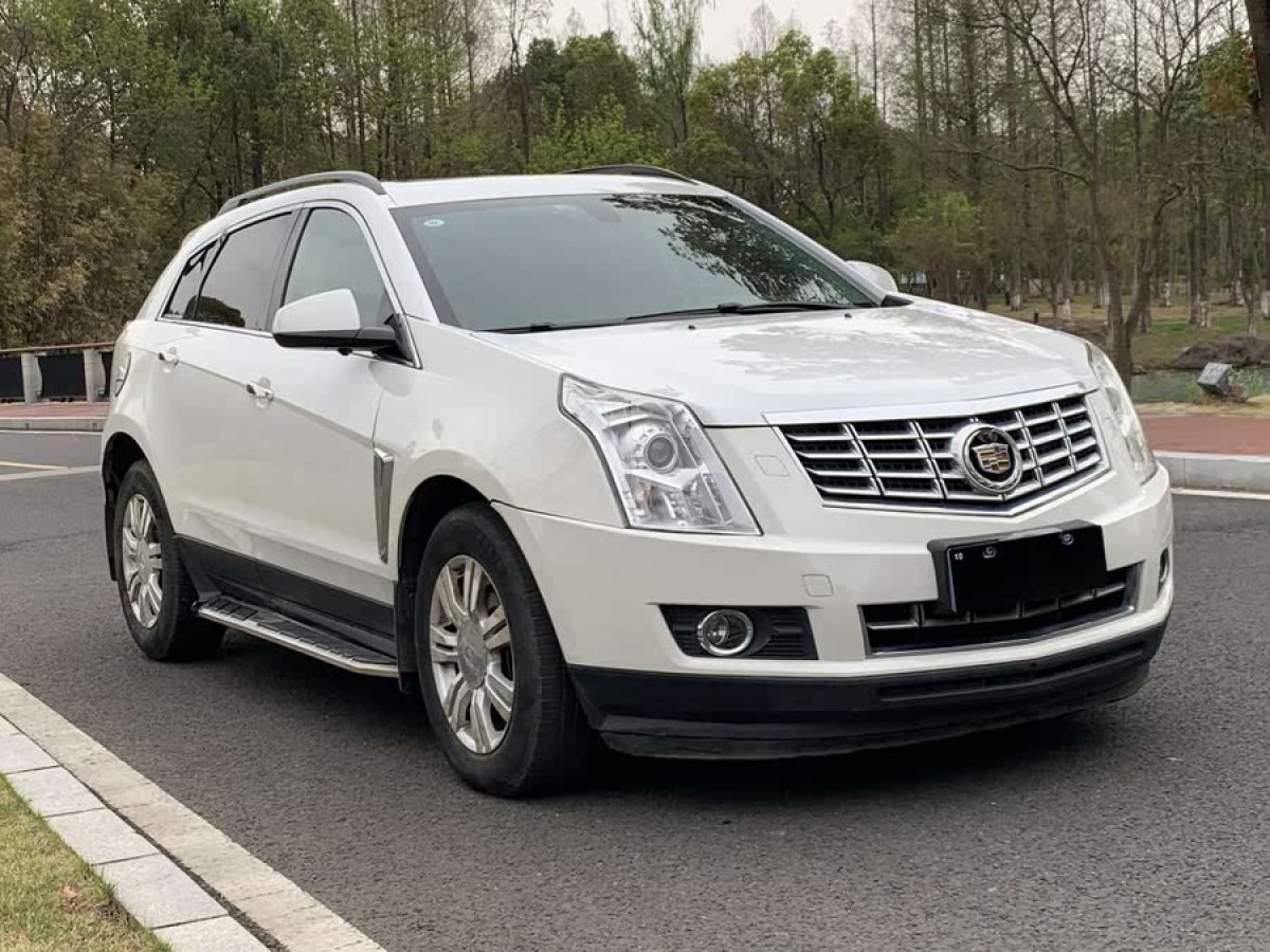 凱迪拉克 SRX  2013款 3.0L 豪華型圖片