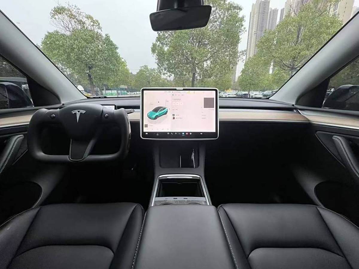 特斯拉 Model 3  2023款 長續(xù)航煥新版 雙電機(jī)全輪驅(qū)動圖片