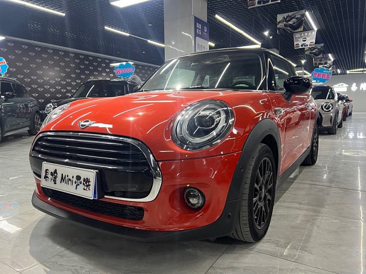 2021年5月MINI MINI  2021款 1.5T COOPER 經(jīng)典派