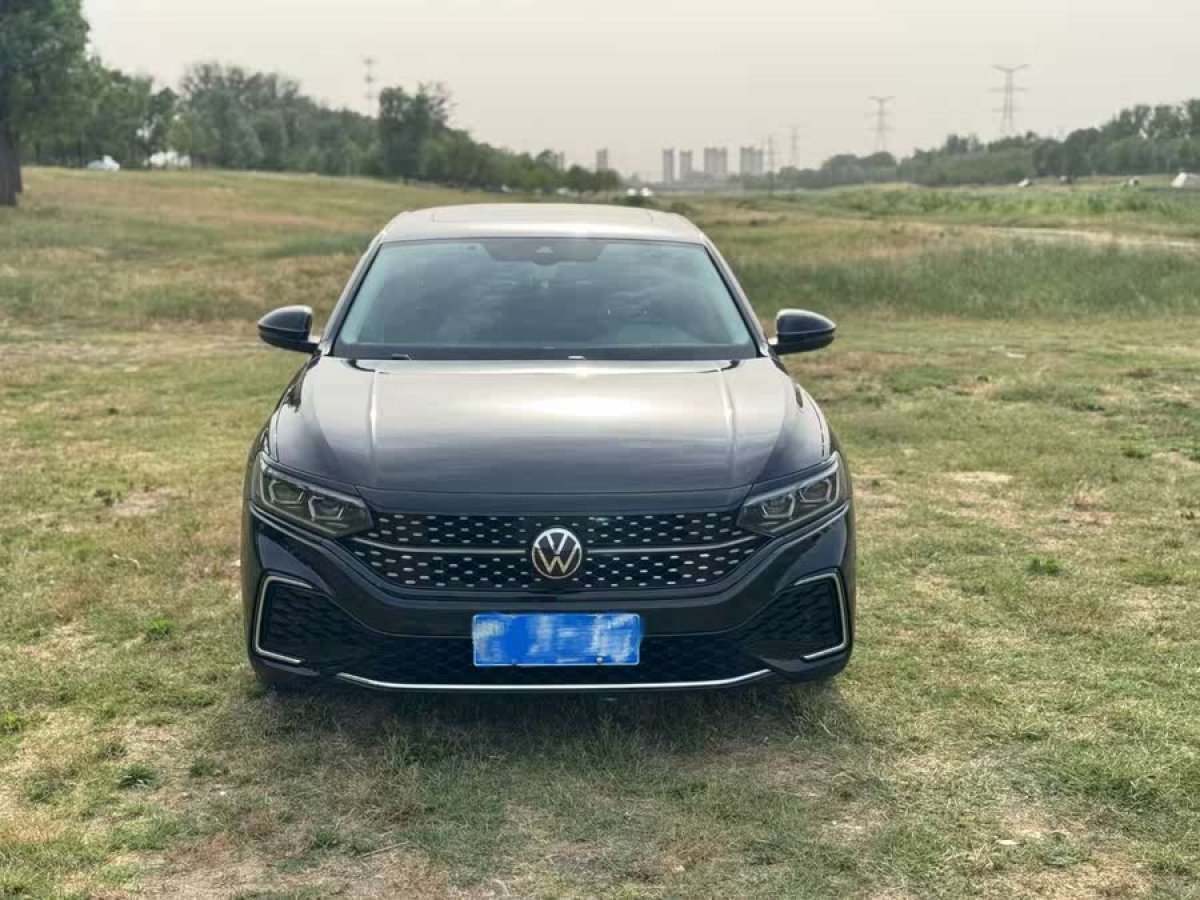 大眾 帕薩特  2022款 330TSI 豪華版圖片