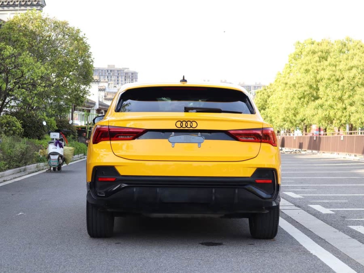 奧迪 奧迪Q3  2020款 40 TFSI 時尚動感型圖片