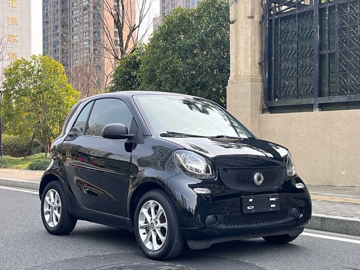 smart fortwo  2015款 1.0L 52千瓦硬頂靈動版圖片