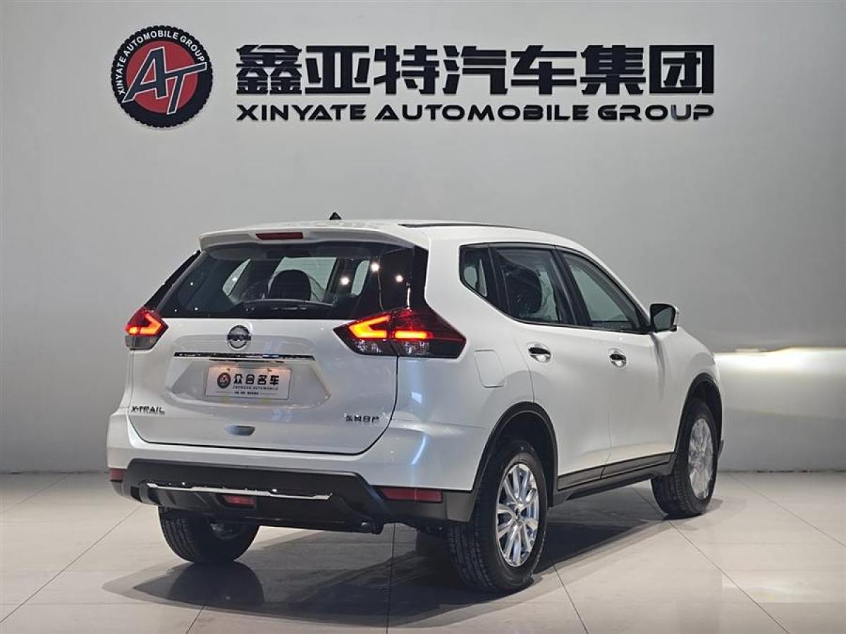 日產(chǎn) 奇駿  2023款 經(jīng)典 2.0L 兩驅(qū)智聯(lián)臻享版圖片