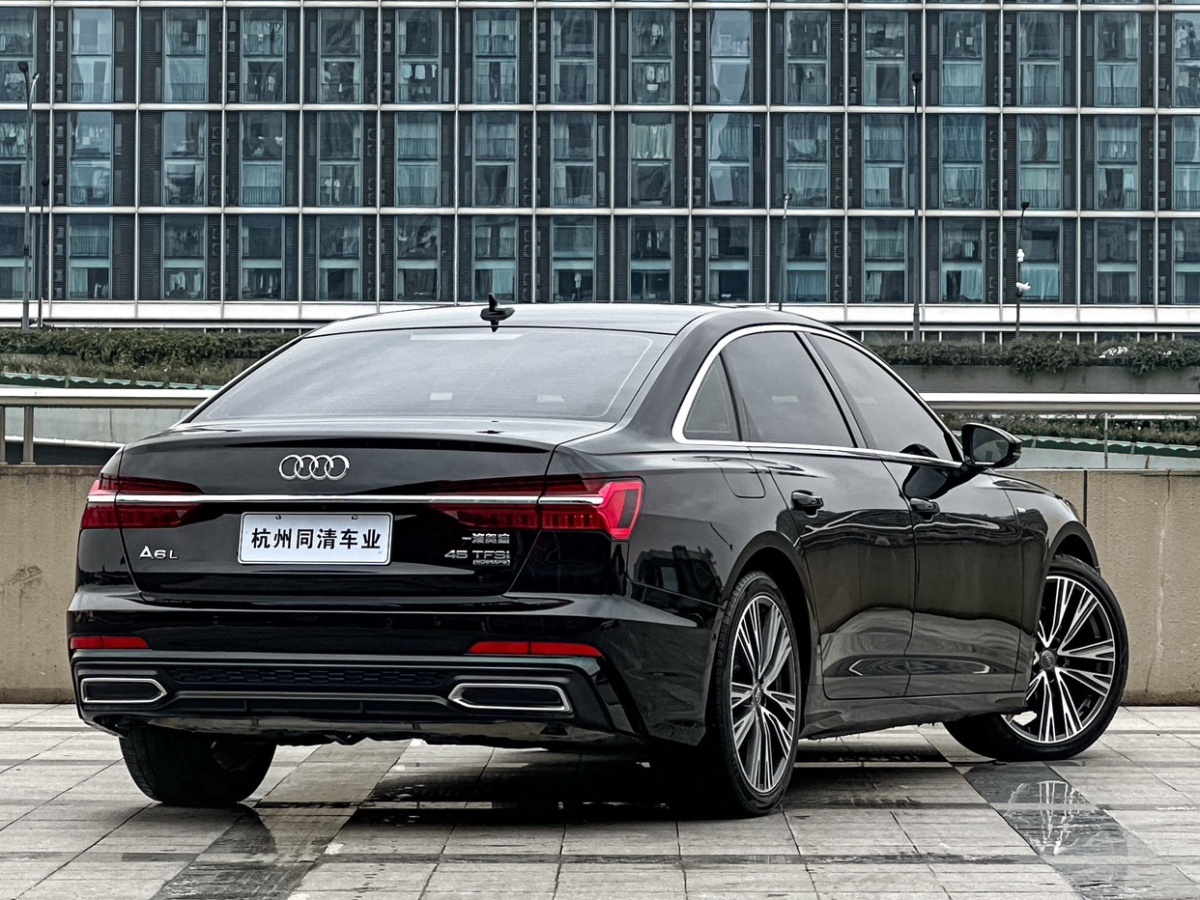 2020年6月奧迪 奧迪A6L  2020款 45 TFSI quattro 臻選動感型