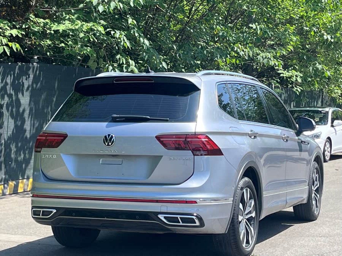 大眾 途觀L  2023款 改款 330TSI 自動(dòng)兩驅(qū)R-Line越享版圖片