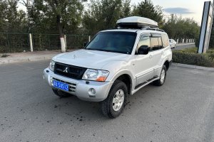 帕杰罗 三菱 V73 3.0L GLS