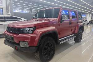 BJ40 北京 2.0D 自動(dòng)四驅(qū)刀鋒英雄版?zhèn)b客型（前后電控鎖）