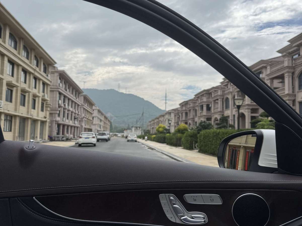 奔馳 奔馳GLC  2020款 GLC 300 L 4MATIC 動感型圖片