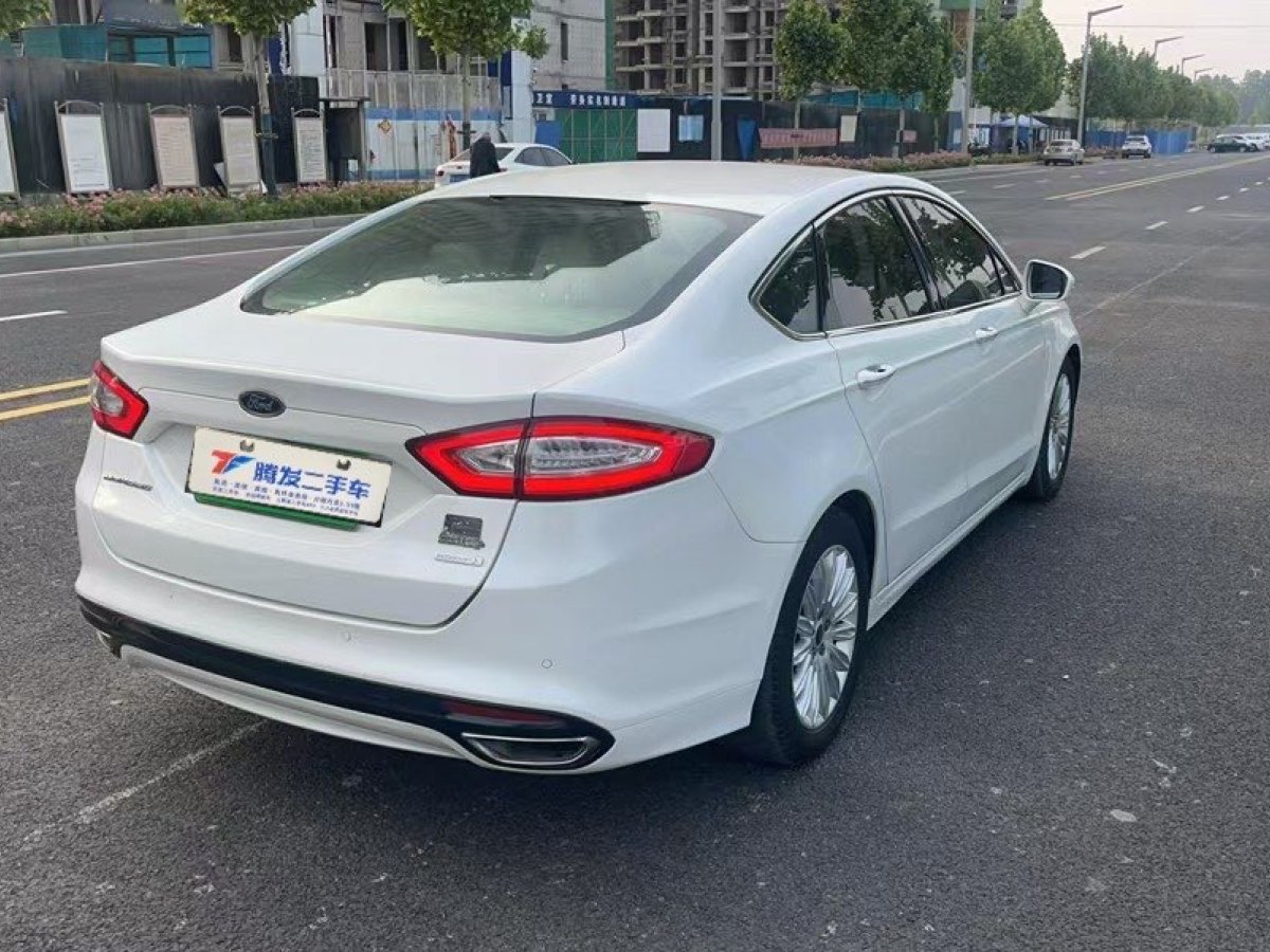 福特 蒙迪歐  2013款 2.0L GTDi200時(shí)尚型圖片