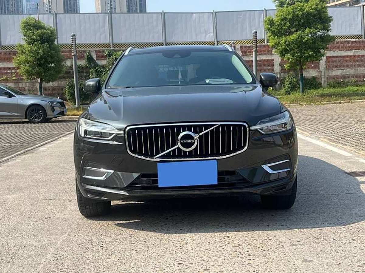 沃爾沃 XC60  2020款 T5 四驅(qū)智逸豪華版圖片