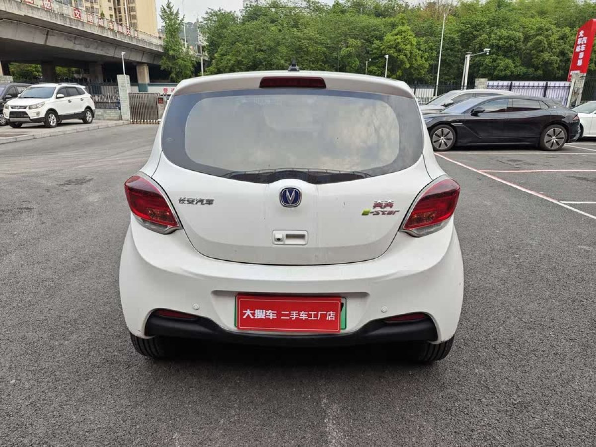 長(zhǎng)安 奔奔E-Star  2022款 賞心版 多彩款 三元鋰圖片