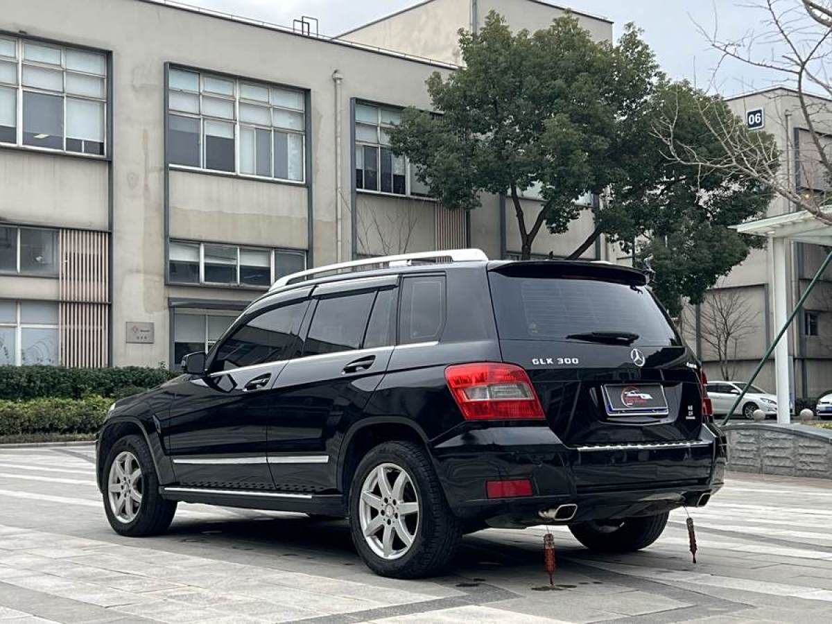 奔馳 奔馳GLK級  2011款 GLK 300 4MATIC 時尚型圖片