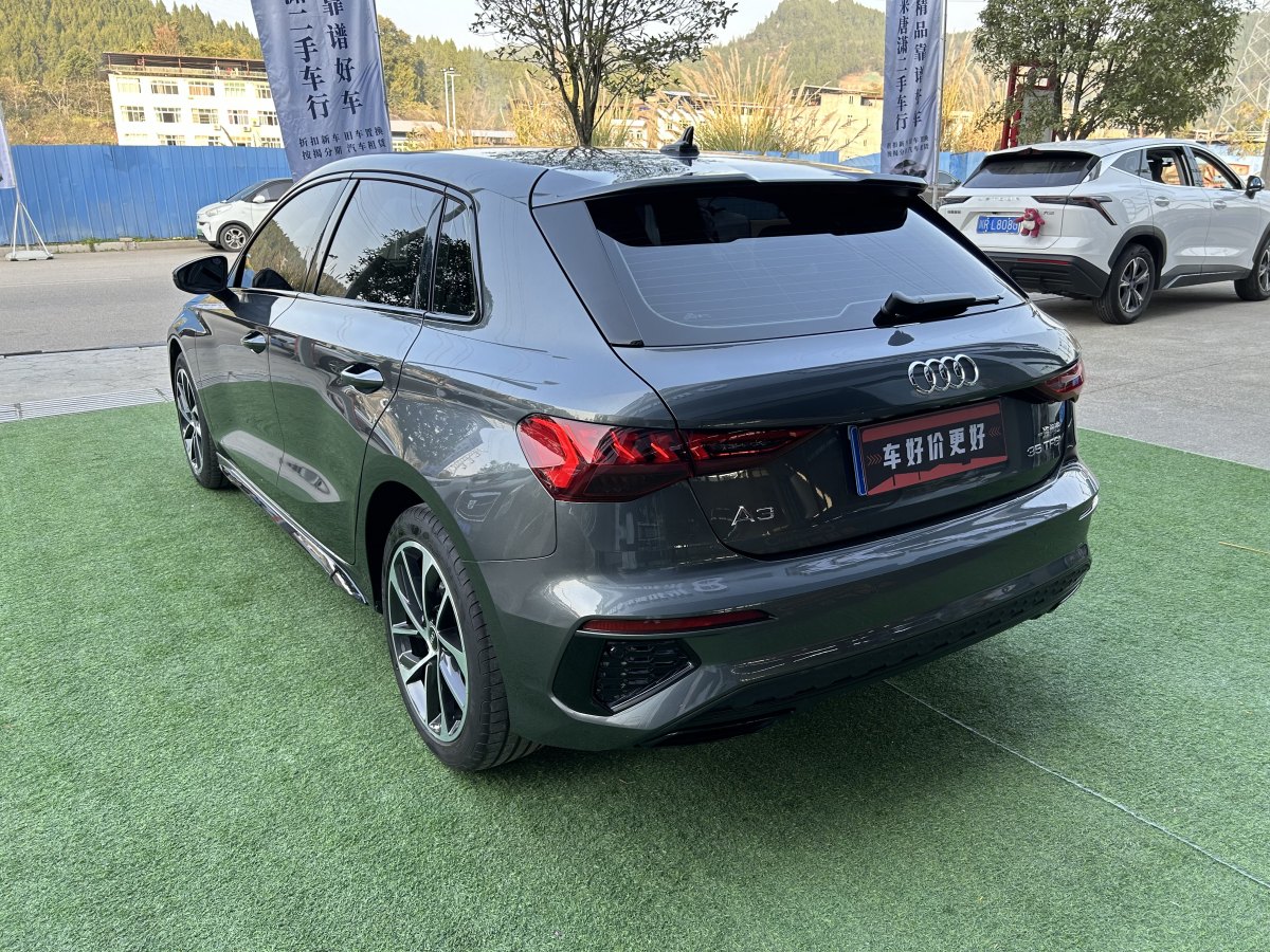 奧迪 奧迪A3  2022款 Sportback 35 TFSI 進(jìn)取致雅型圖片