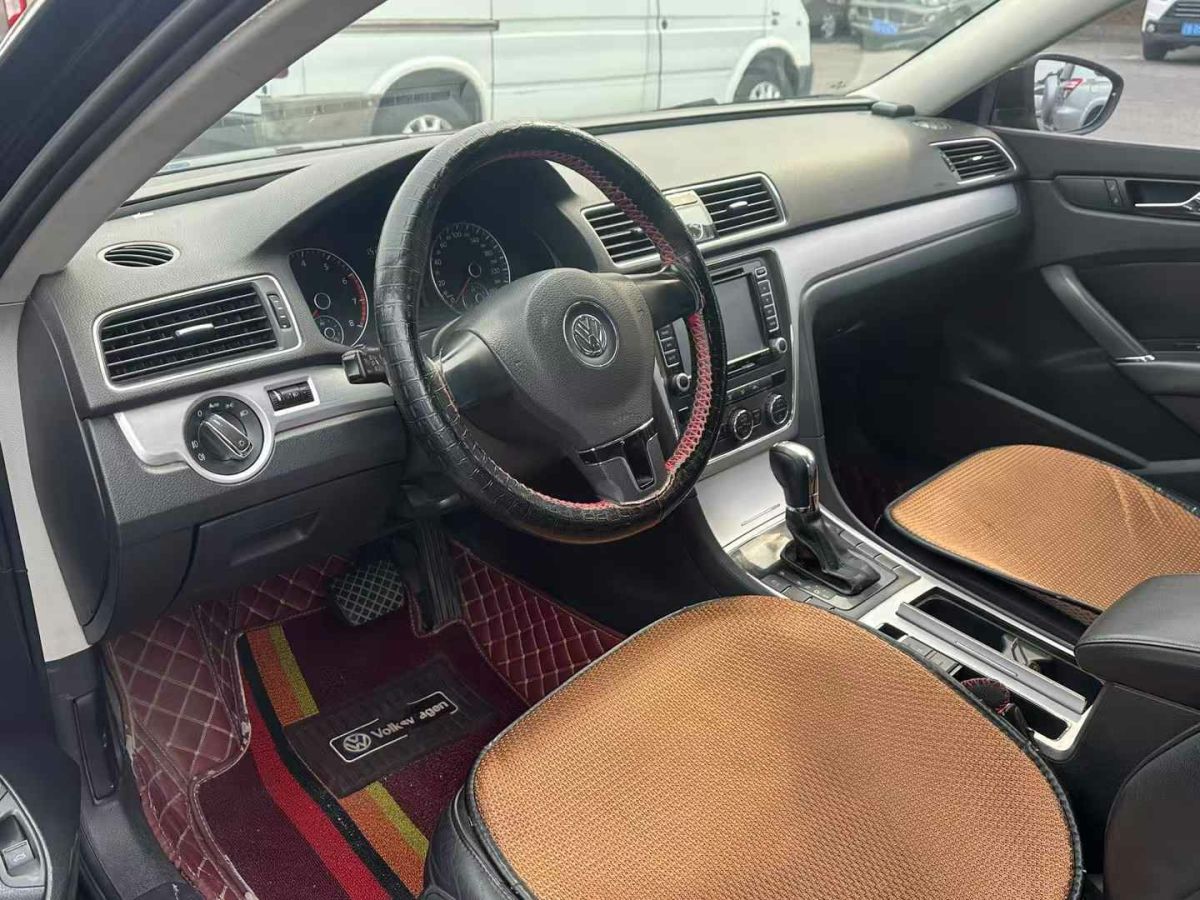 大眾 帕薩特  2011款 1.8TSI 自動(dòng)尊榮版圖片