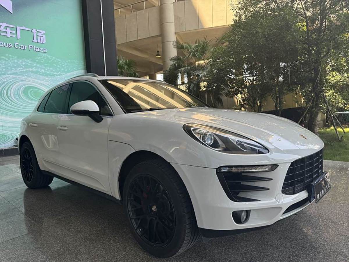 保時(shí)捷 Macan  2014款 Macan 2.0T圖片