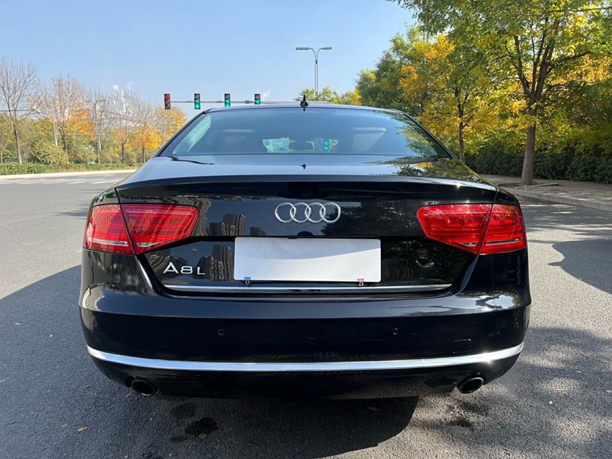 奧迪 奧迪A8  2013款 A8L 45 TFSI quattro豪華型圖片