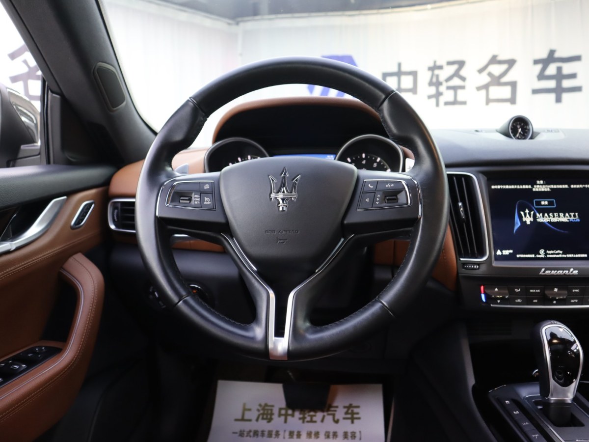 瑪莎拉蒂 Levante  2018款 3.0T 350Hp 標(biāo)準(zhǔn)版圖片