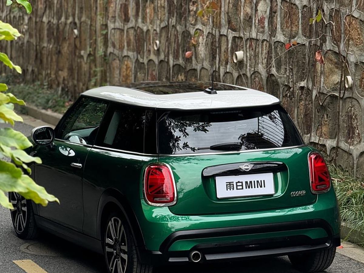 MINI MINI  2022款 改款 1.5T COOPER 藝術家圖片