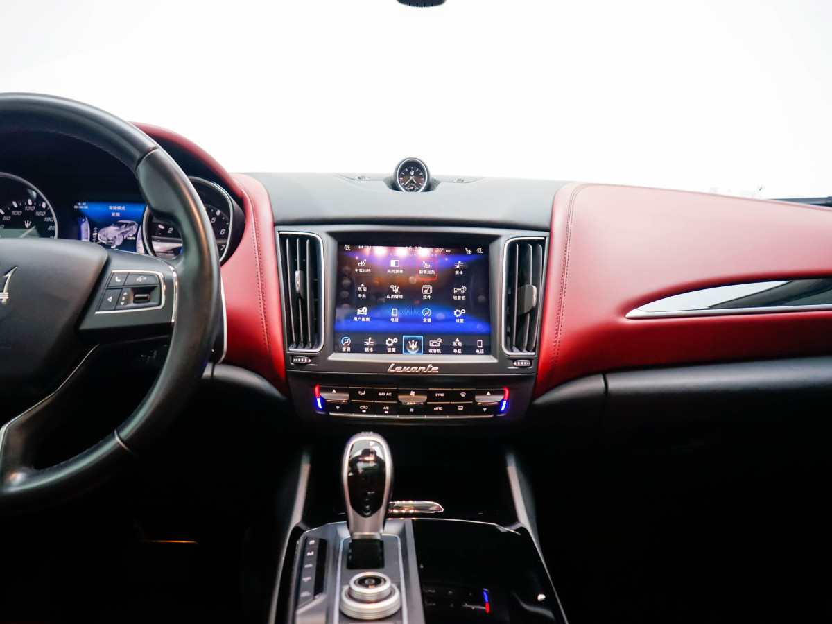 瑪莎拉蒂 Levante  2016款 3.0T Levante圖片