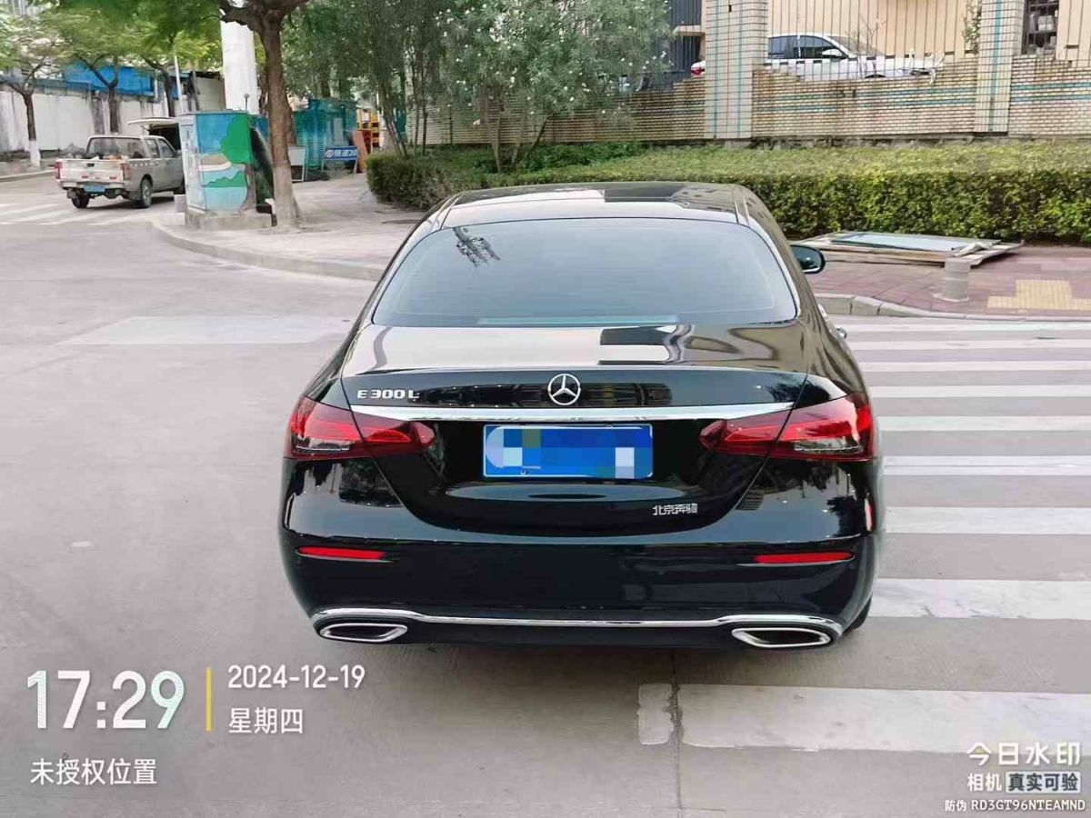 奔馳 奔馳E級  2023款 E 300 L 豪華型圖片