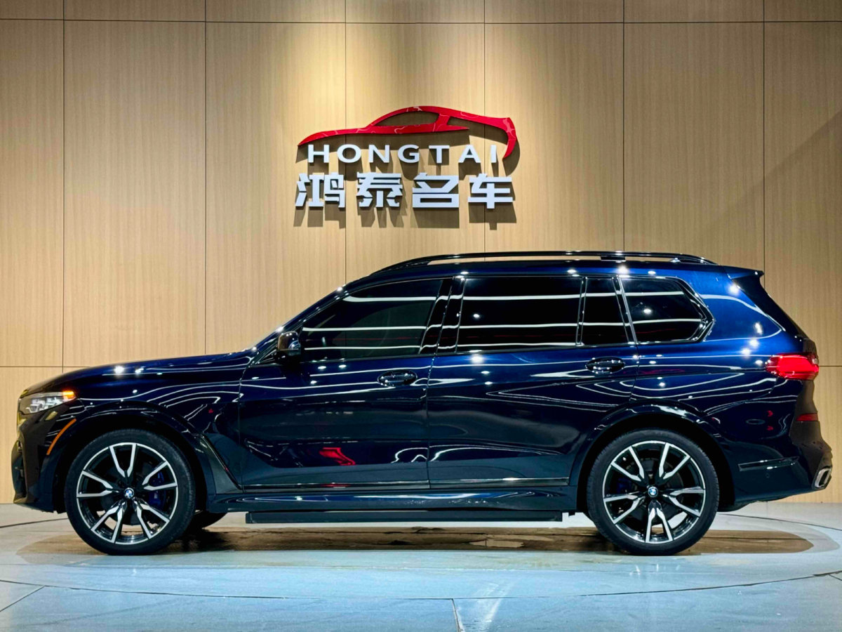 寶馬 寶馬X7  2019款  xDrive40i 領(lǐng)先型豪華套裝圖片