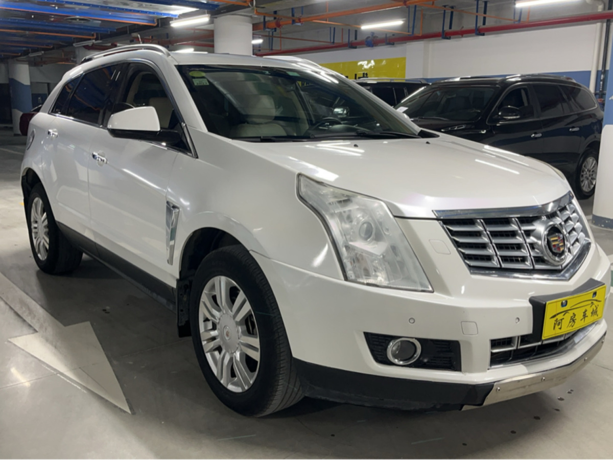 2015年7月凱迪拉克 SRX  2014款 3.0L 精英型